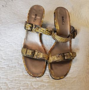 Van Eli Heeled Buckle Sandals 12N